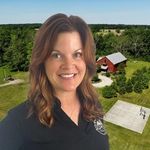 Land Listing Agent Photo