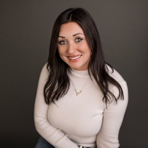 Land Listing Agent Photo