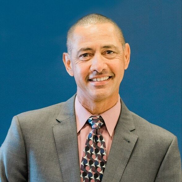 Land Listing Agent Photo