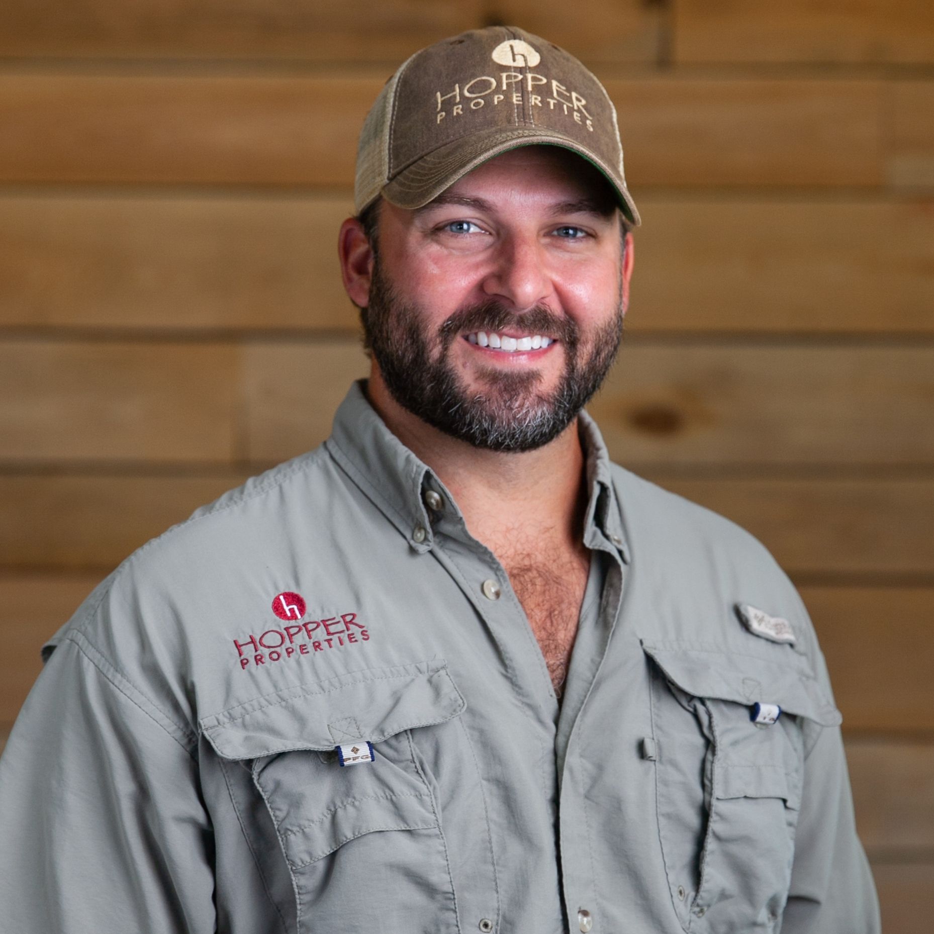 Land Listing Agent Photo