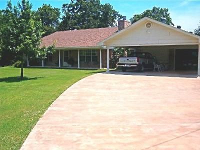 Property in Lee County, Texas