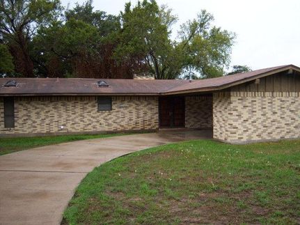 Property in Goliad County, Texas