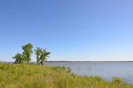 Property in Navarro County, Texas