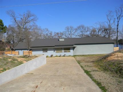 Property in Henderson County, Texas