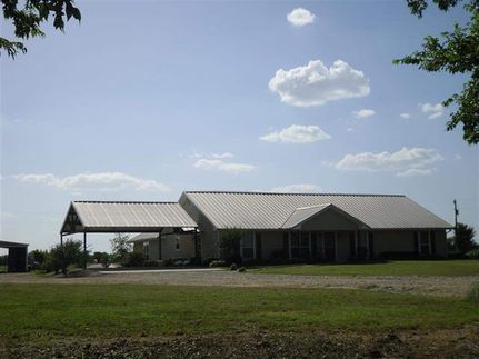 Property in Lamar County, Texas