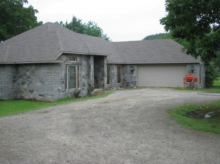 Property in Le Flore County, Oklahoma