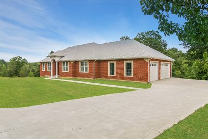 Property in Lincoln County, Missouri