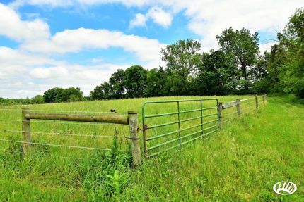 Property in Steuben County, Indiana