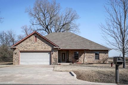 Property in Canadian County, Oklahoma