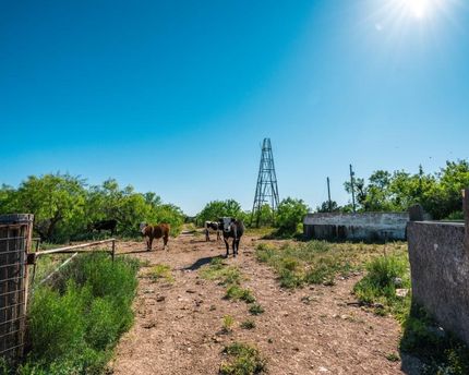 Property in Val Verde County, Texas