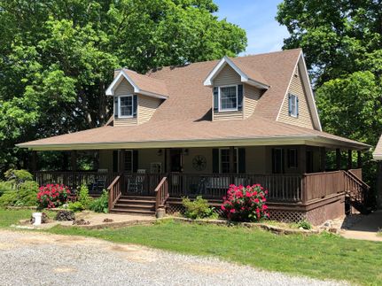 Property in Wayne County, Illinois