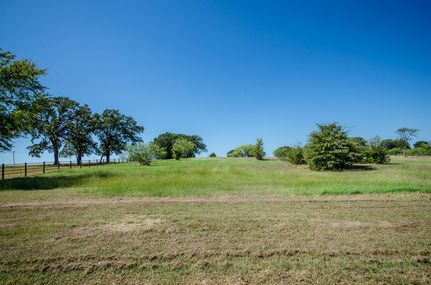 Property in Navarro County, Texas