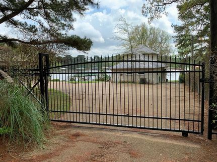 Property in Henderson County, Texas