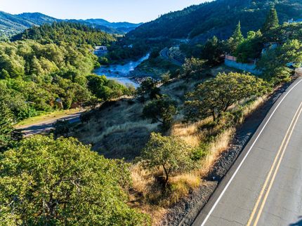 Property in Douglas County, Oregon