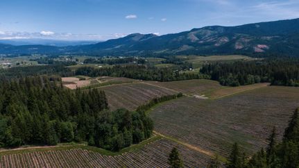 Property in Hood River County, Oregon