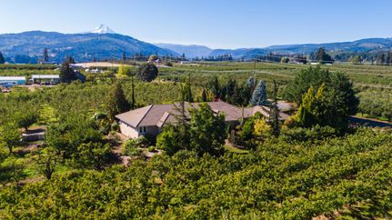 Property in Hood River County, Oregon