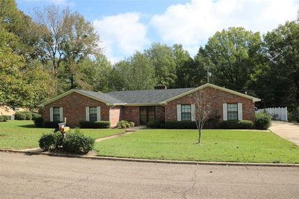 Property in Clay County, Mississippi