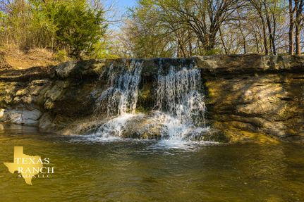 Property in Lamar County, Texas