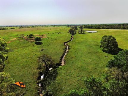 Property in Falls County, Texas