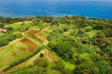 Property in Hawaii County, Hawaii