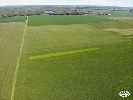 Property in Wayne County, Illinois