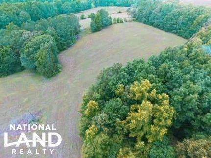 Property in Lauderdale County, Alabama