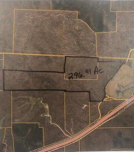 Property in Decatur County, Tennessee