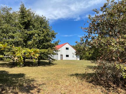 Property in Carter County, Oklahoma