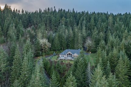 Property in Lane County, Oregon