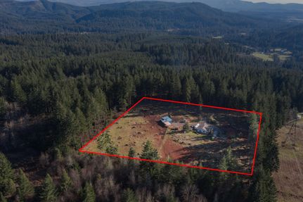 Property in Lane County, Oregon