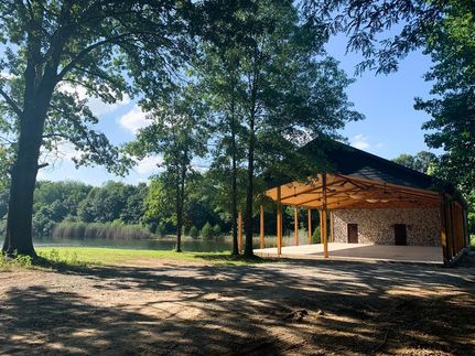 Property in Saline County, Illinois