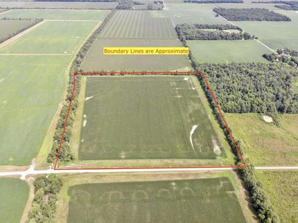 Property in Wayne County, Illinois