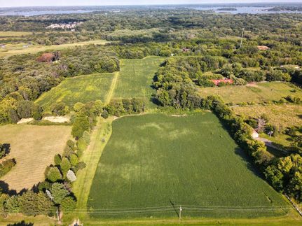 Property in McHenry County, Illinois