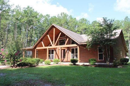 Property in Jones County, Mississippi
