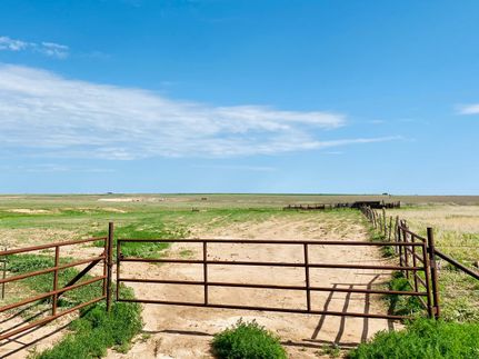 Property in Deaf Smith County, Texas