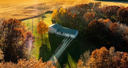 Property in Warren County, Illinois