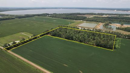 Property in Gibson County, Indiana