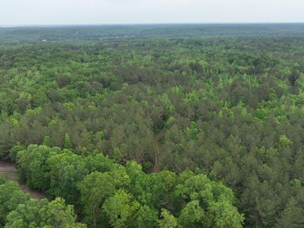 Property in Hardin County, Tennessee