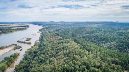 Property in Perry County, Arkansas