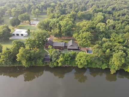 Property in Grayson County, Texas