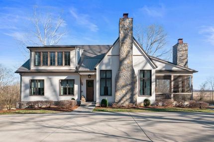 Property in Humphreys County, Tennessee