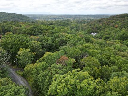 Property in Warren County, Virginia