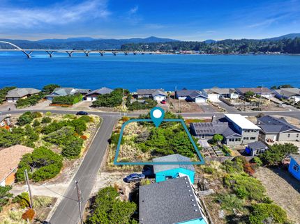 Property in Lincoln County, Oregon