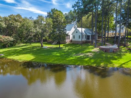 Property in Henderson County, Texas