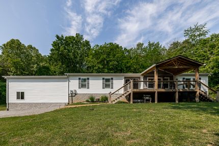 Property in Macon County, Tennessee