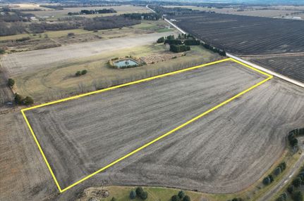 Property in Kane County, Illinois