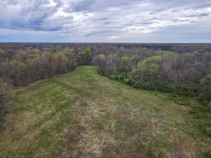 Property in Jefferson County, Illinois