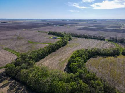 Property in Shelby County, Illinois