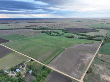 Property in Lincoln County, Kansas
