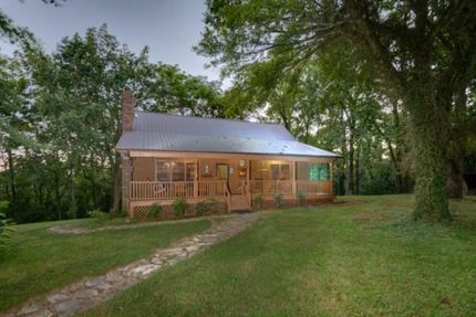 Property in Marshall County, Tennessee